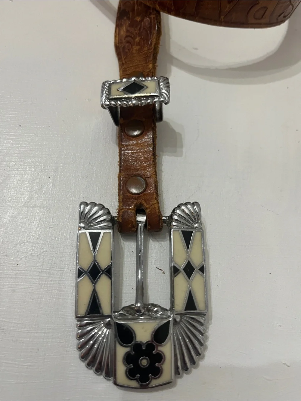 Frontier Belt Buckle Leather Belt